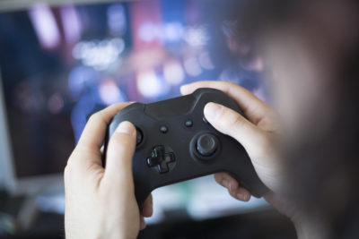 Fünf Minuten auf dem Rad - und die Puste geht aus. Spielkonsole, TV und Handy scheinen bei manchen Kindern das Toben im Freien abgelöst zu haben. Diesen Eindruck bestätigt nun eine Krankenkassenstudie. Was muss passieren?