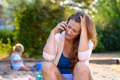 Das Neurosteroid Zuranolon soll bereits nach zwei Wochen die Symptome einer Wochenbettdepression lindern. Jetzt ist es in der EU zugelassen worden. Allerdings gibt es eine große Einschränkung.