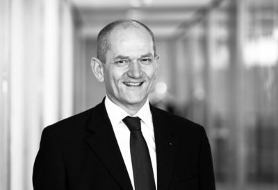 Die Landesärztekammer hat den Orthopäden und Fachchirurgen Dr. Wolfgang Miller zum Präsidenten gewählt. Im neun besetzten Vorstand erhöht sich zudem der Frauenanteil merklich.