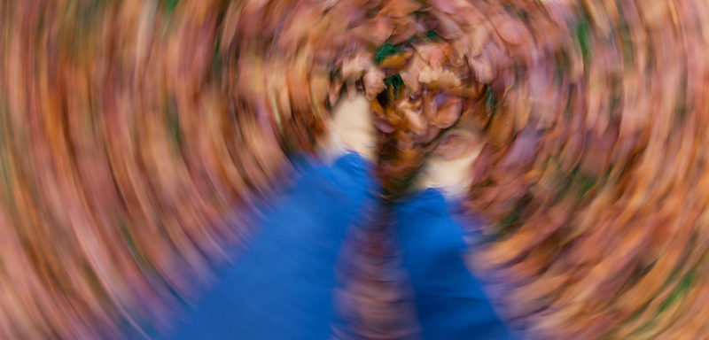 Schwindel kann viele Ursachen haben. In der Hausarztpraxis ist eine akut lebensbedrohliche Ursache zwar eher selten - dennoch gilt es, die Red Flags zu erkennen. Dabei hilft die jetzt aktualisierte S2k-Leitlinie "Schwindel in der Hausarztpraxis".