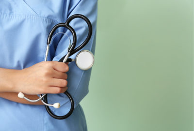 Die Pandemie-Situation hat Stärken und Schwächen des deutschen Gesundheitssystems offengelegt. Nun gibt die Leopoldina Empfehlungen für eine Weiterentwicklung des Gesundheitssystems.
