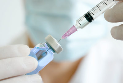 Das PEI hat in den vergangenen Wochen zunehmend Meldungen über den Verdacht einer Myokarditis oder Perimyokarditis im zeitlichen Zusammenhang mit der Verabreichung von Covid-19-mRNA-Impfstoffen erhalten.
