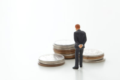 Nach den gescheiterten Honorarverhandlungen hat nun der Erweiterte Bewertungsausschuss gesprochen: Der Orientierungswert steigt für 2021 um 1,25 Prozent. Die Ärzte zeigen sich bitter enttäuscht. 