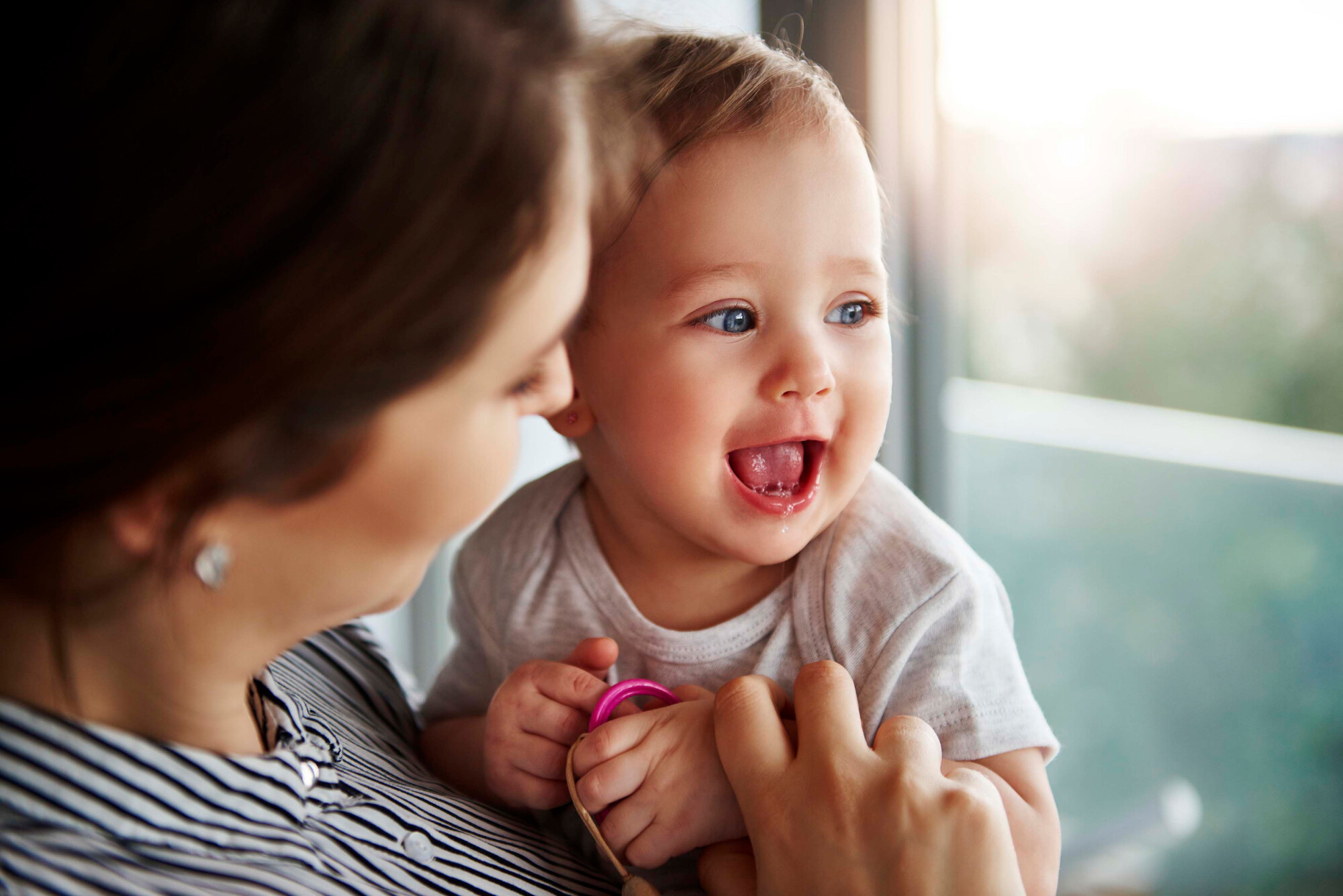 Regelmäßige Vorsorgeuntersuchungen sollen zur Früherkennung von Krankheiten beitragen, welche die körperliche, geistige oder psychosoziale Entwicklung der Kinder und Jugendlichen beeinträchtigen können. Ebenso sind Hinweise auf Kindeswohlgefährdung durch Misshandlung oder Vernachlässigung relevante Untersuchungsinhalte.