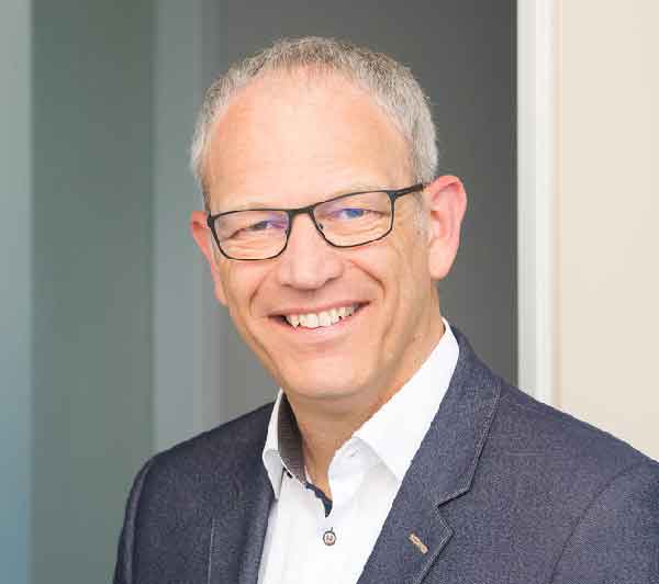 Kanzlei CURATOR Treuhand- und Steuerberatungsgesellschaft mbH, Bergisch Gladbach und Leipzig Steuerberater/Fachberater für Heilberufe (IFU/ISM gGmbH)