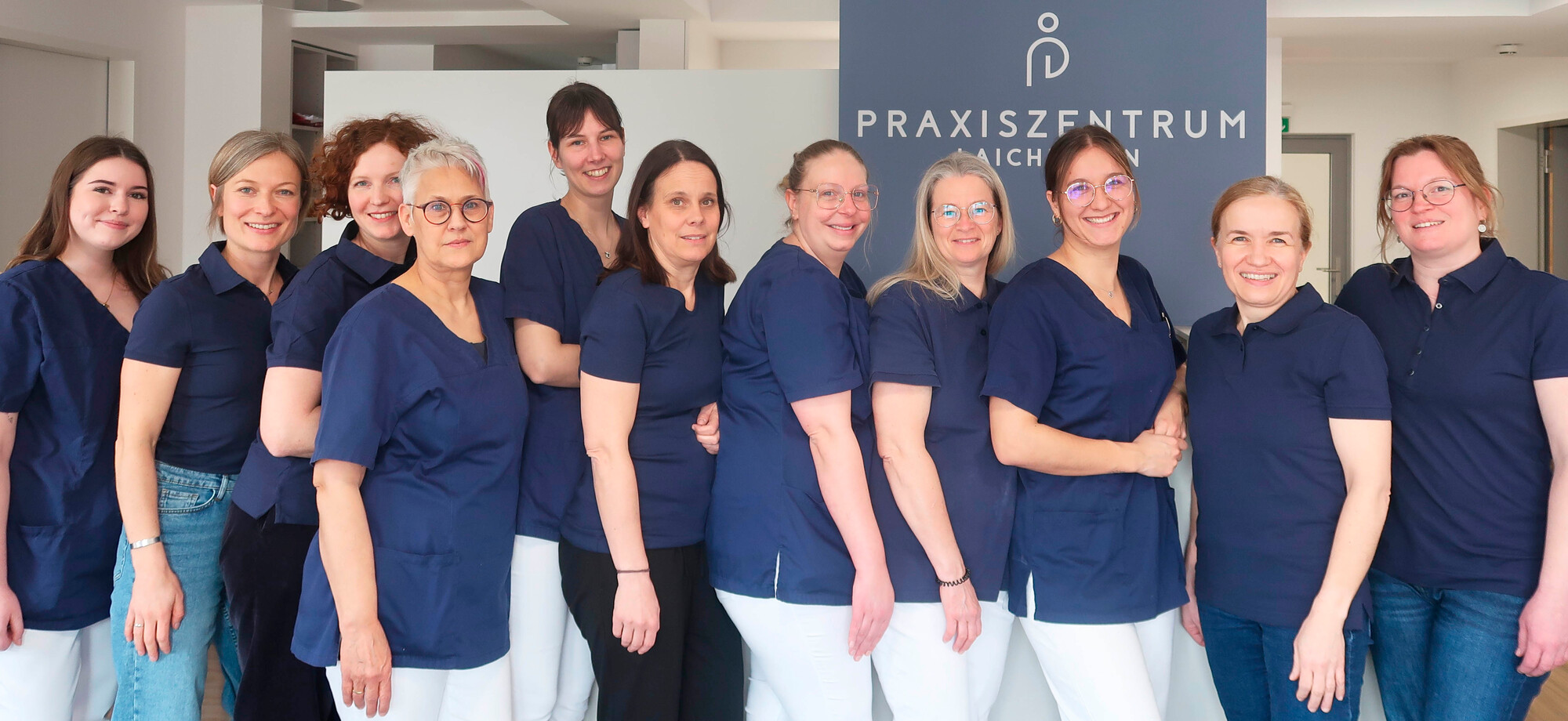 Im baden-württembergischen Praxiszentrum Laichingen arbeiten sieben Ärztinnen in Teilzeit. Das ist wichtig, denn für die arbeitenden Mütter ist Flexibilität und Zeit für die Familie das A und O. Dank einem ausgeklügelten Konzept und der Arbeit aller auf Augenhöhe funktioniert es prima.